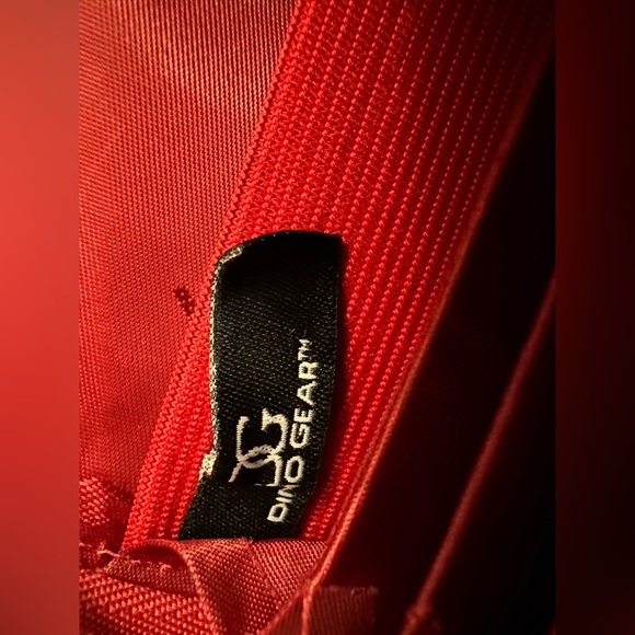 WalletBe full size water w/ zipper, exterior ID and tons of of CC slots - Picture 2 of 5